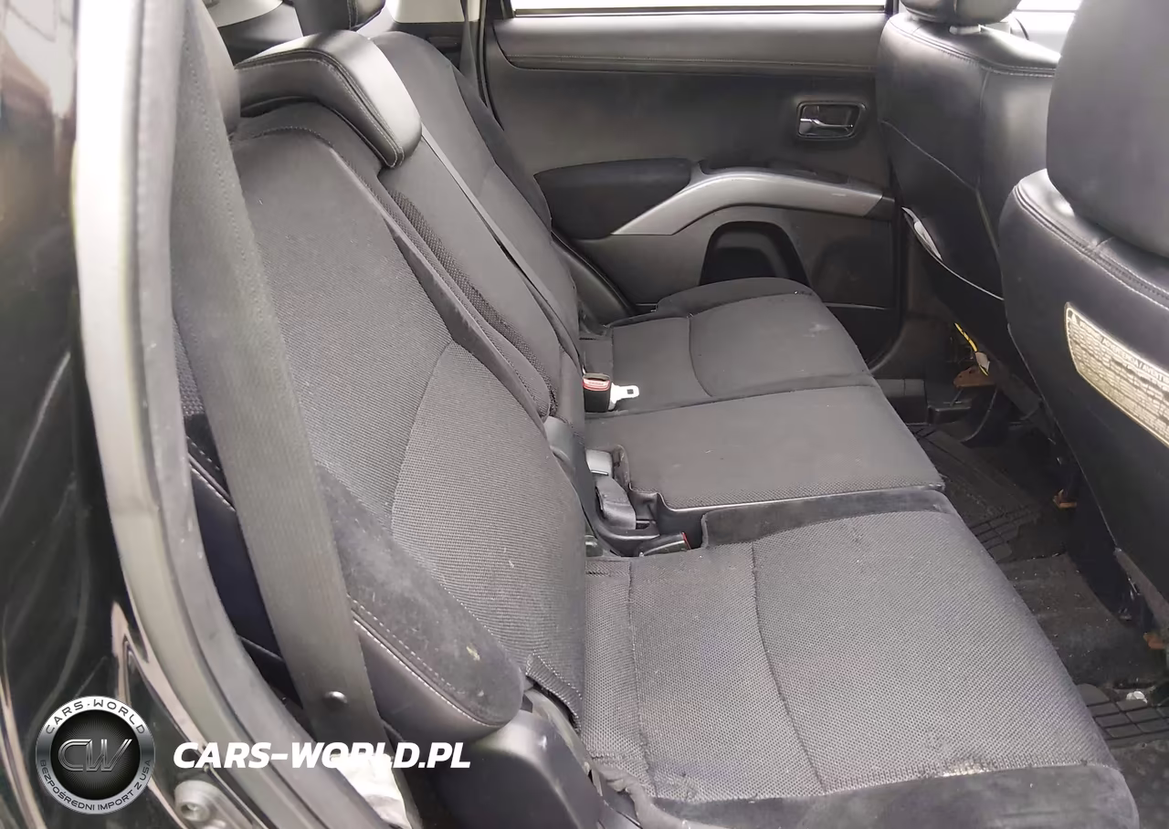 2011 Mitsubishi Outlander Se VIN:JA4JT3AW7BU018999 - 8