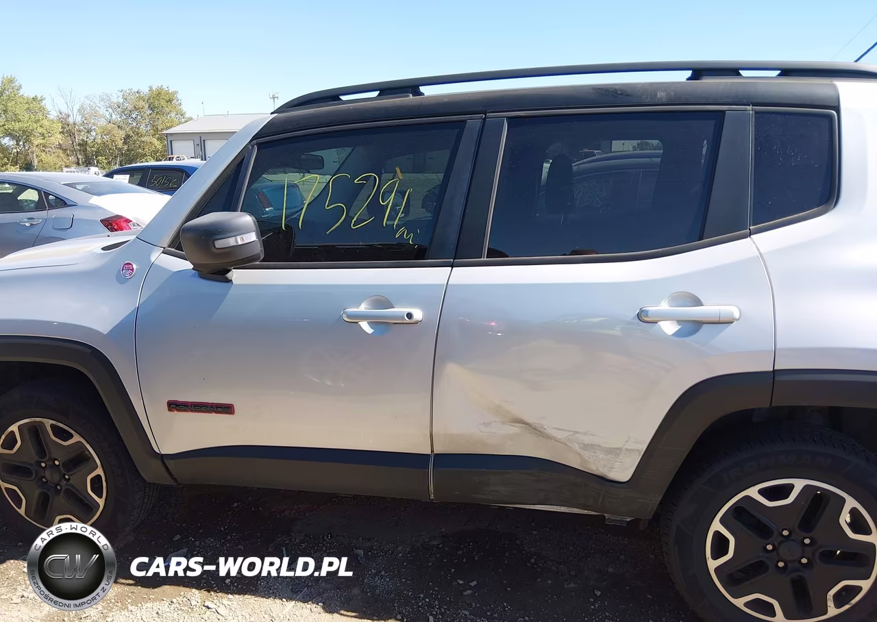 2017 Jeep Renegade Trailhawk 4X4 VIN:ZACCJBCB5HPF25841 - 14