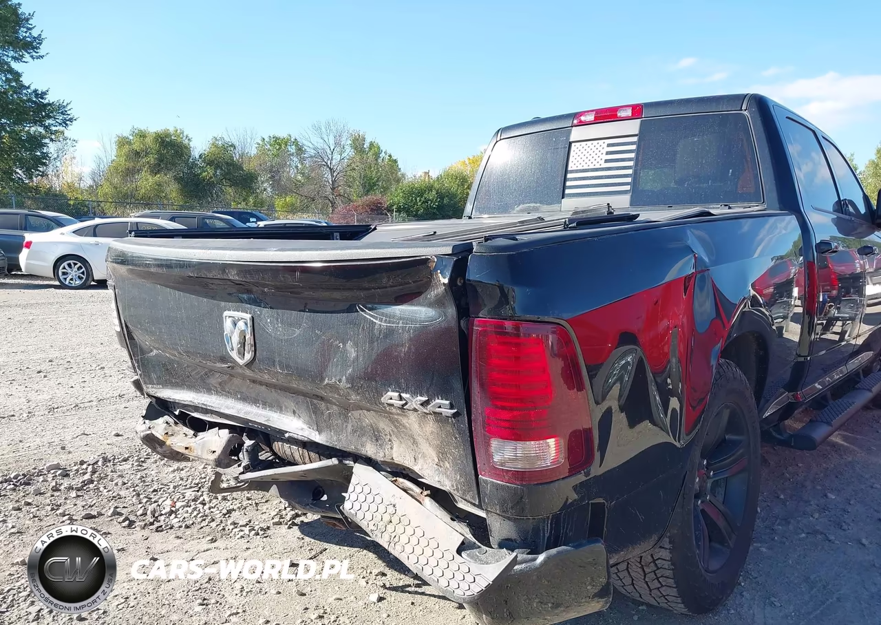 2017 Ram 1500 Sport VIN:1C6RR7UT9HS858150 - 17