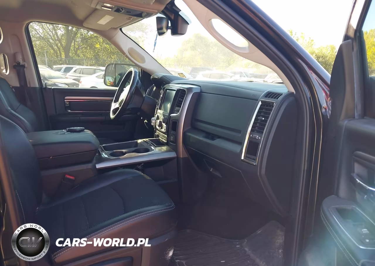 2017 Ram 1500 Sport VIN:1C6RR7UT9HS858150 - 5