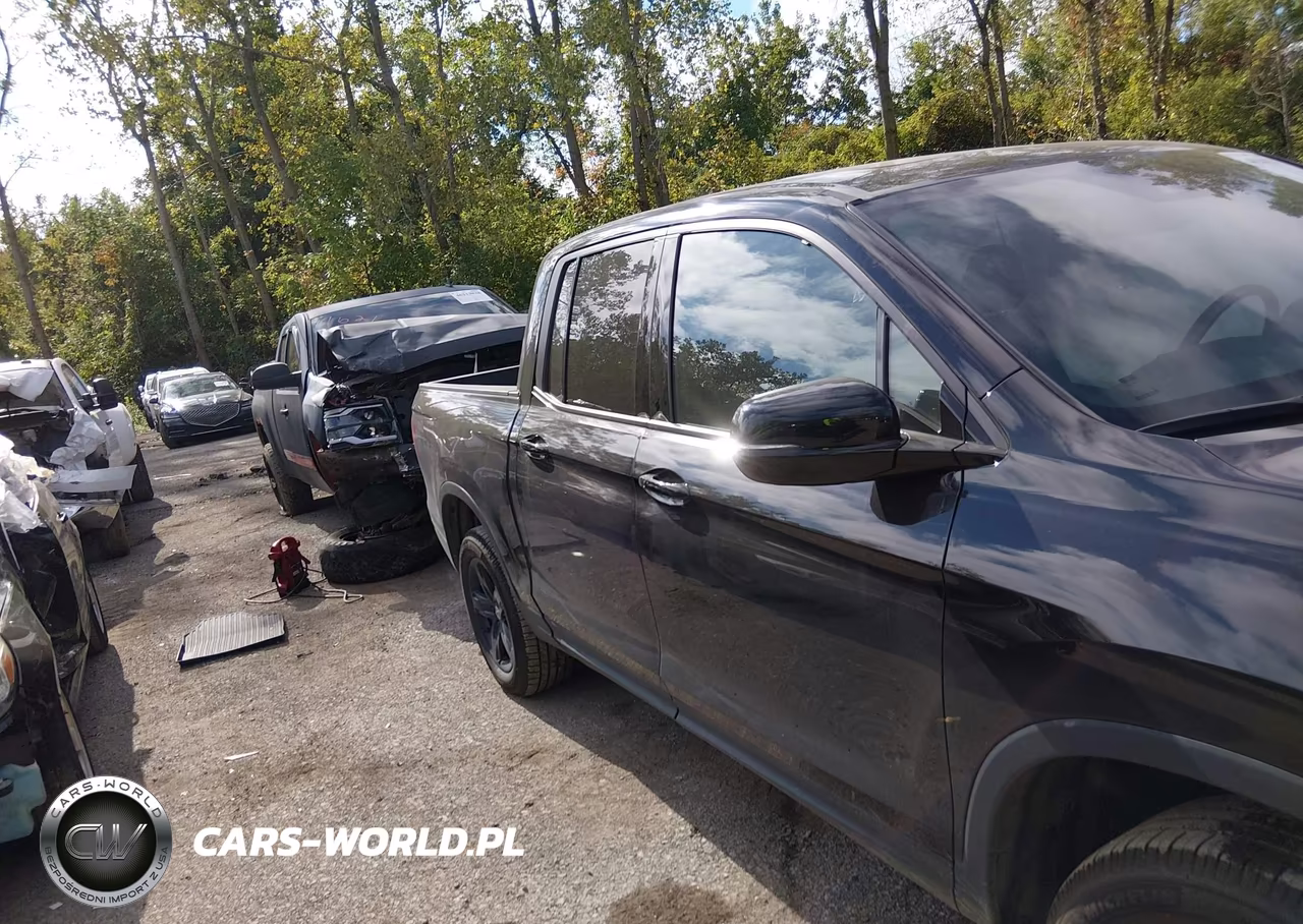 2022 Honda Ridgeline Black Edition VIN:5FPYK3F84NB009733 - 13