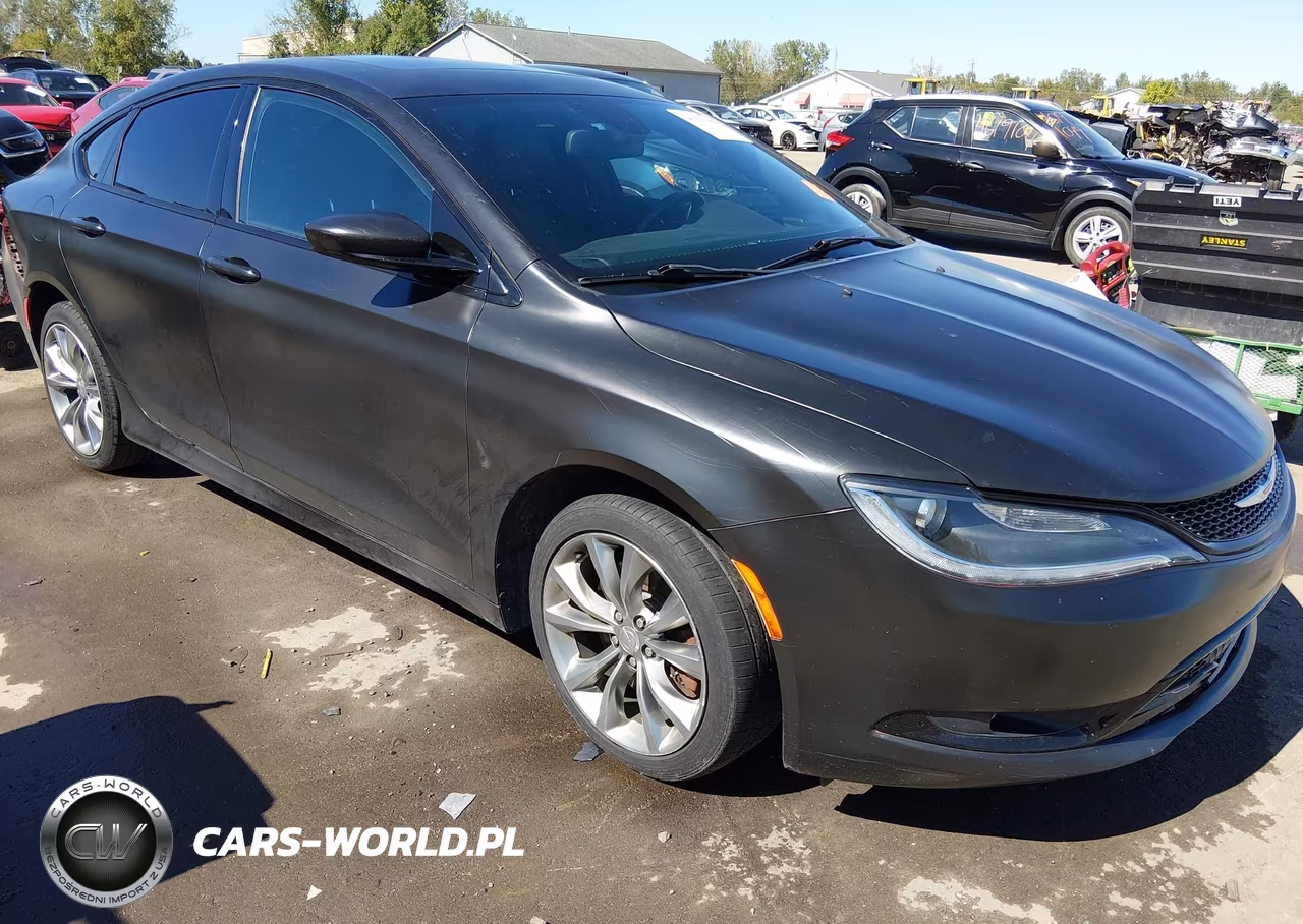 2015 Chrysler 200 S