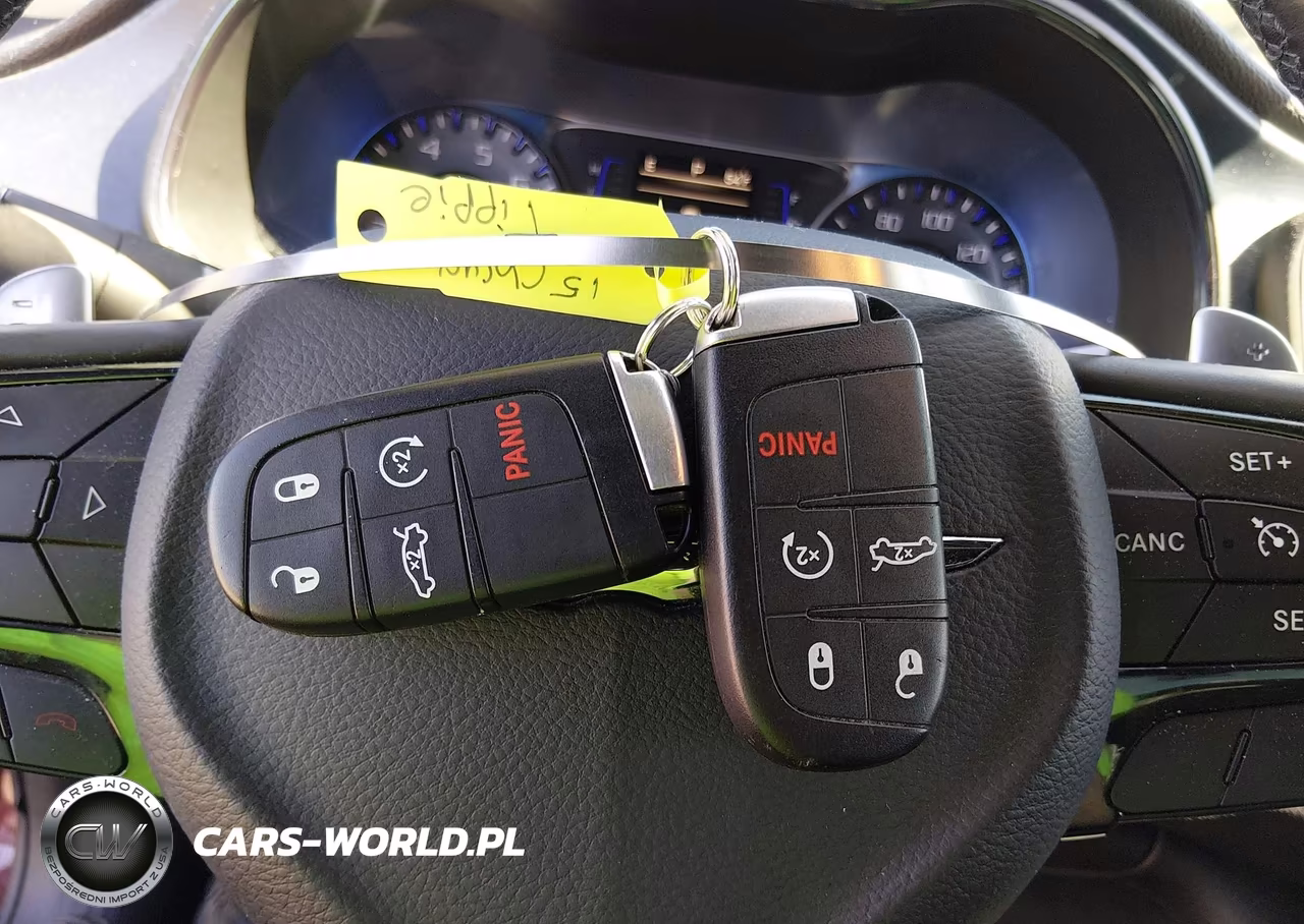 2015 Chrysler 200 S VIN:1C3CCCDG5FN544006 - 11