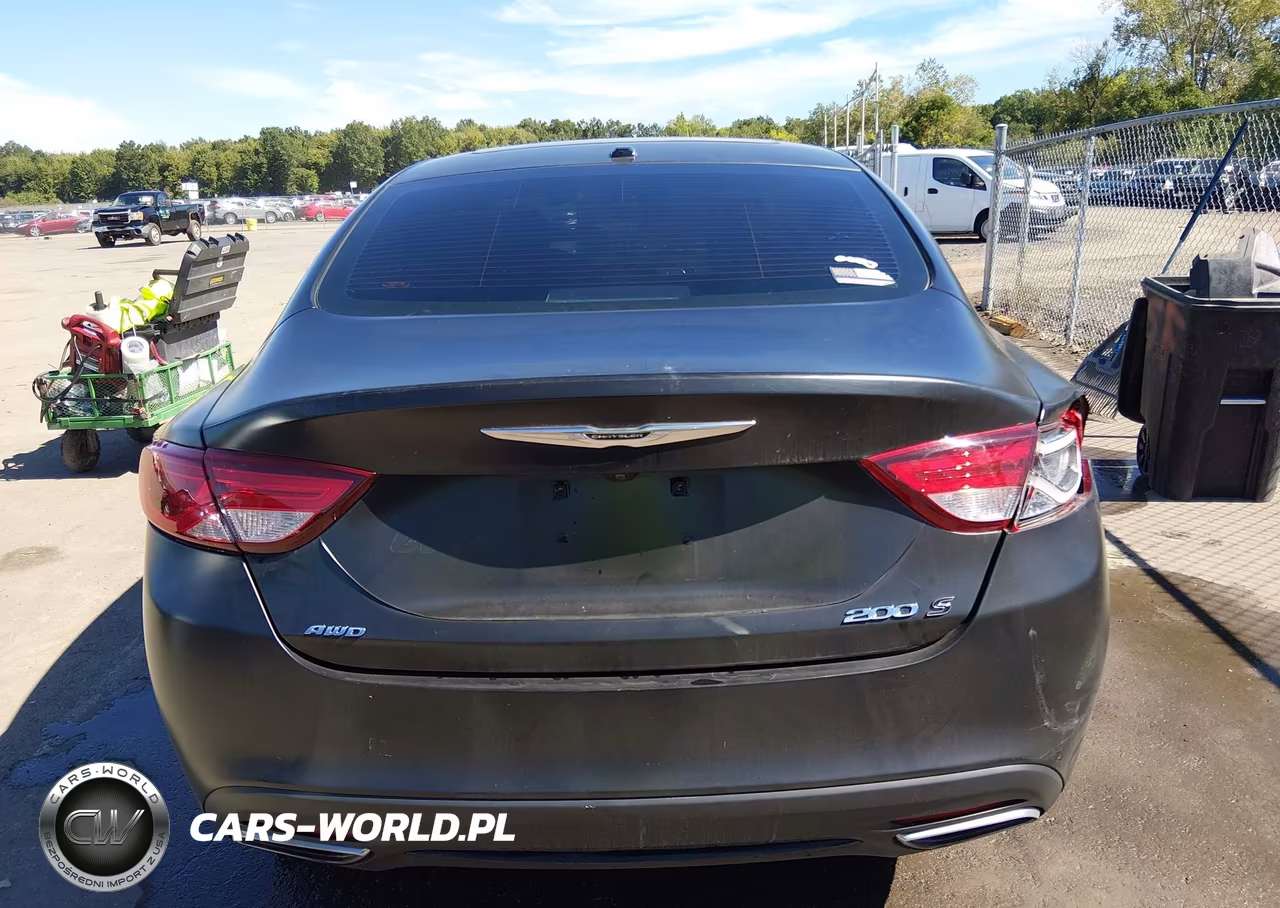 2015 Chrysler 200 S VIN:1C3CCCDG5FN544006 - 16