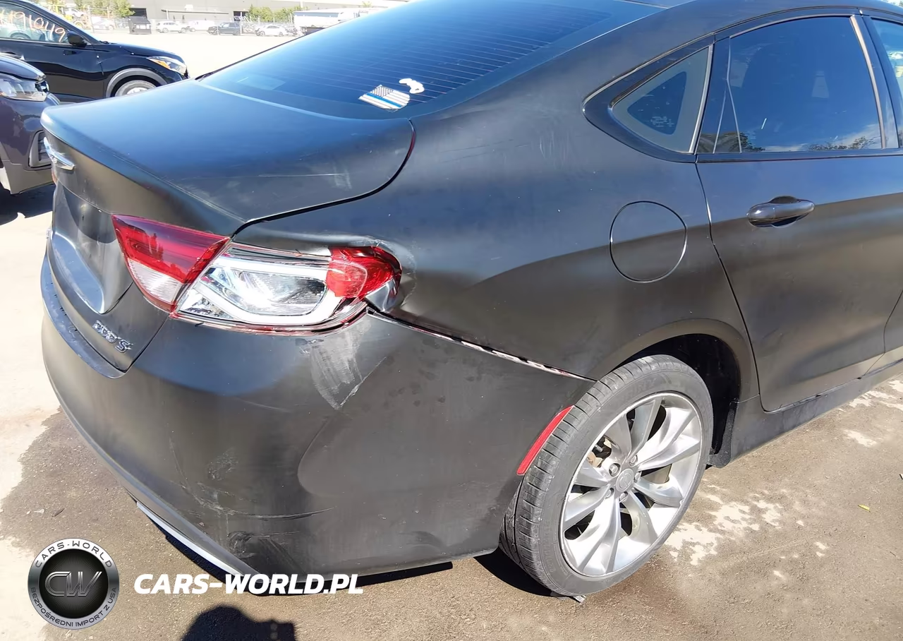 2015 Chrysler 200 S VIN:1C3CCCDG5FN544006 - 6