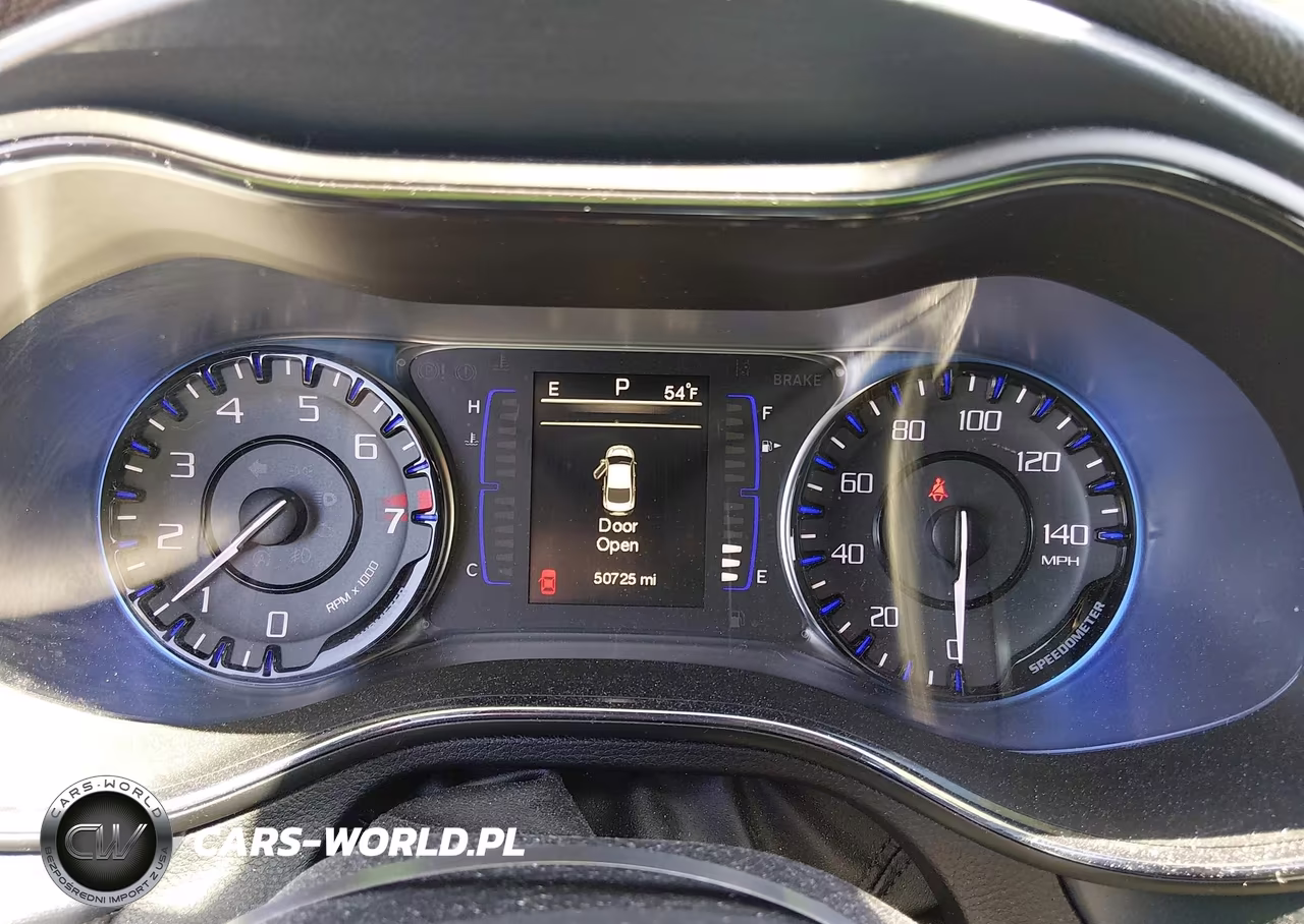2015 Chrysler 200 S VIN:1C3CCCDG5FN544006 - 7