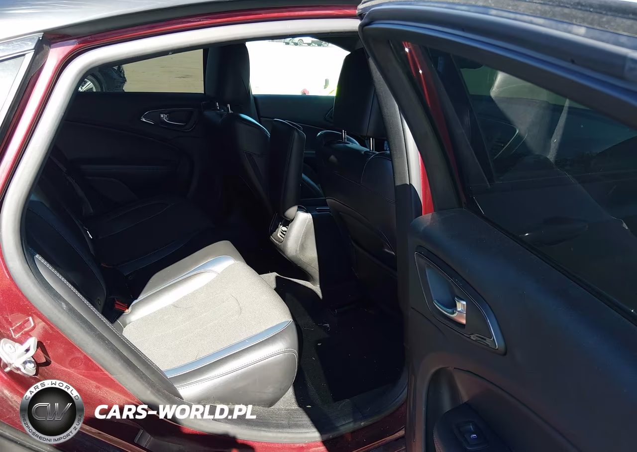 2015 Chrysler 200 S VIN:1C3CCCDG5FN544006 - 8