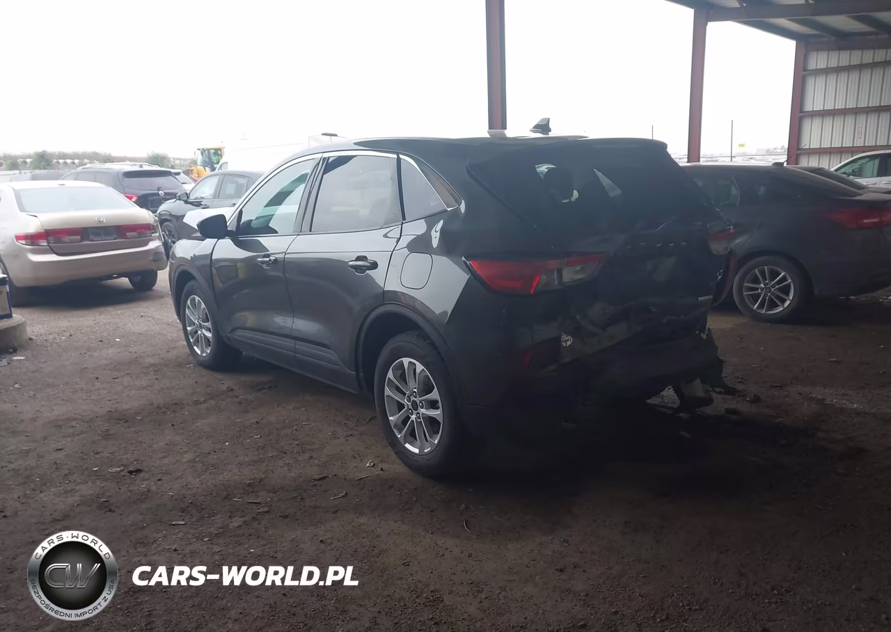 2020 Ford Escape Se VIN:1FMCU0G60LUB04086 - 3