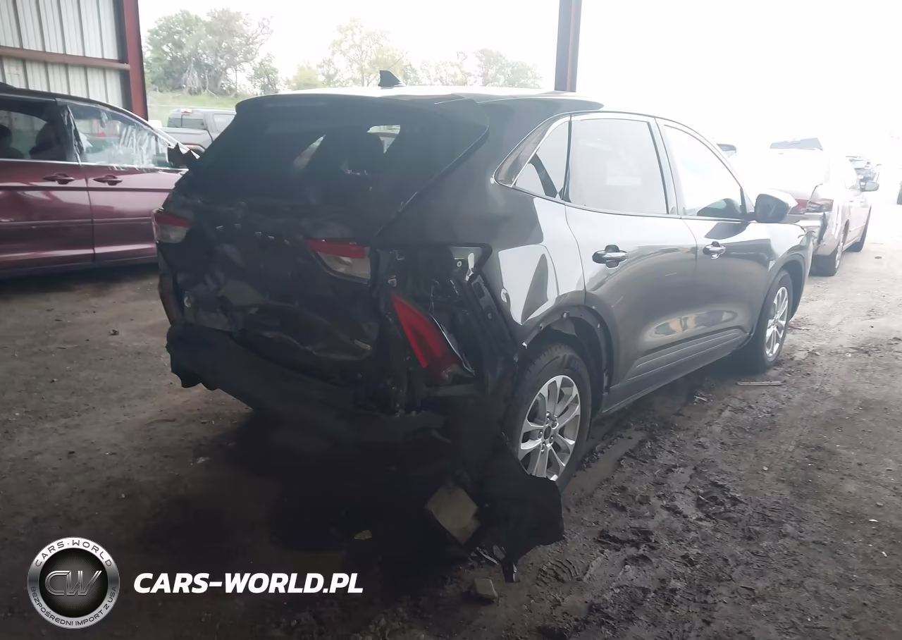 2020 Ford Escape Se VIN:1FMCU0G60LUB04086 - 4