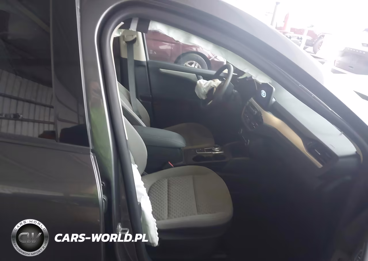 2020 Ford Escape Se VIN:1FMCU0G60LUB04086 - 5