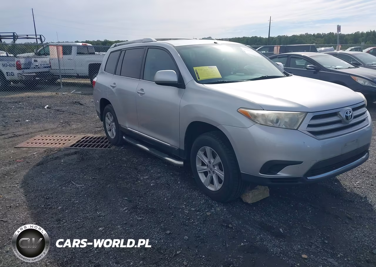 2013 Toyota Highlander Base V6 VIN:5TDBK3EH7DS252009 - 1