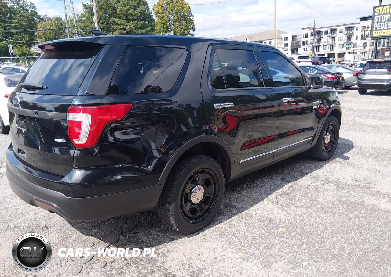 2016 Ford Utility Police Interceptor VIN:1FM5K8AR9GGA63137 - 4
