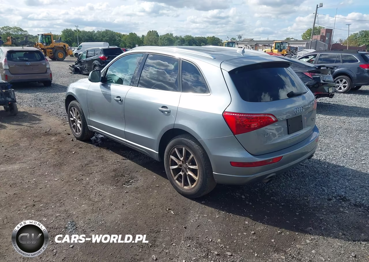 2011 Audi Q5 2.0T Premium VIN:WA1LFAFP5BA069425 - 3