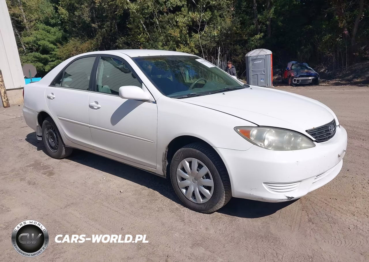 2005 Toyota Camry Le VIN:4T1BE30K05U639245 - 1