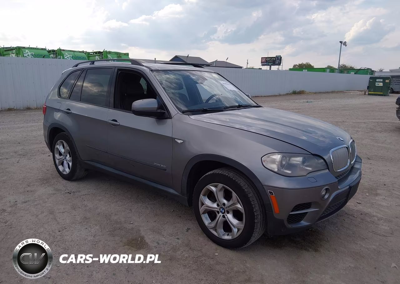2013 BMW X5 xDrive50I VIN:5UXZV8C58D0C15826 - 1