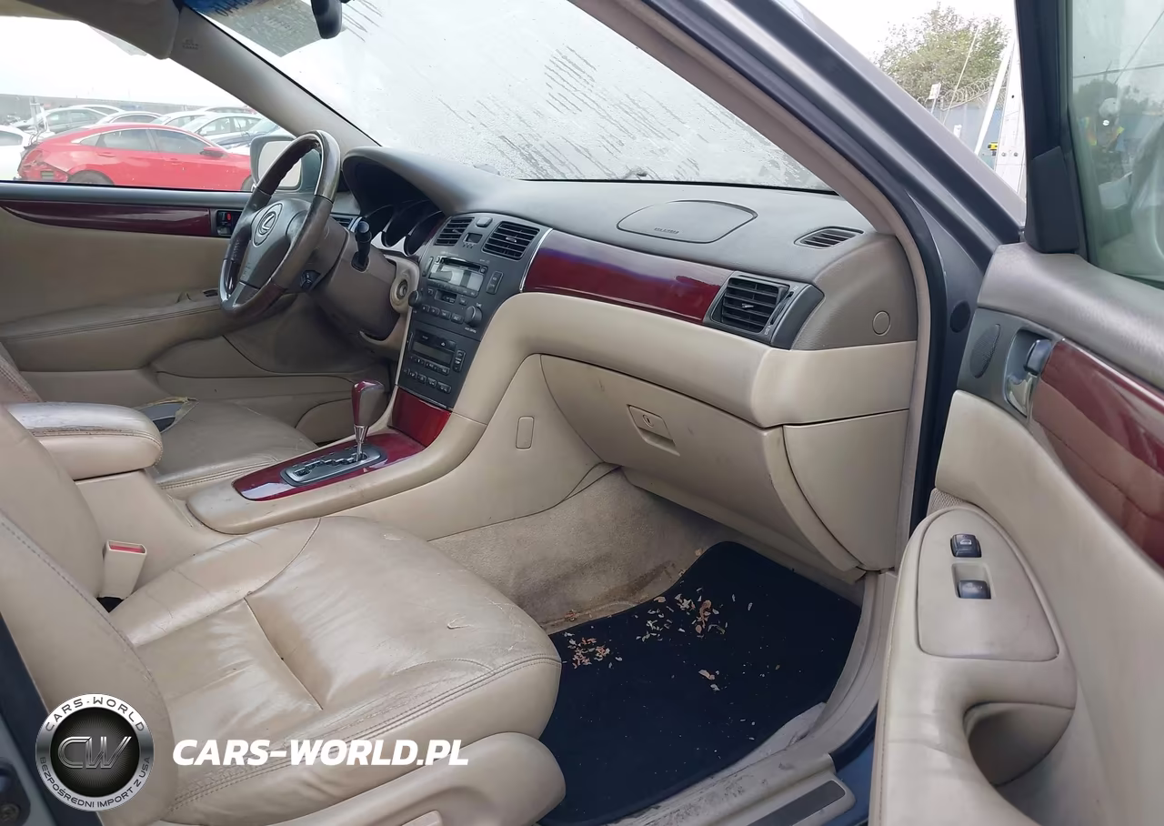 2002 Lexus Es 300 VIN:JTHBF30G820057439 - 5