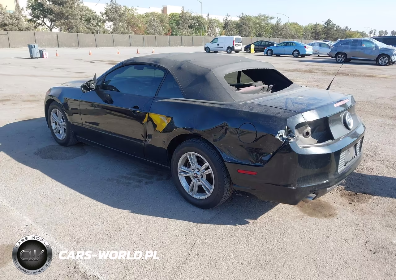 2014 Ford Mustang V6 VIN:1ZVBP8EM4E5267017 - 3