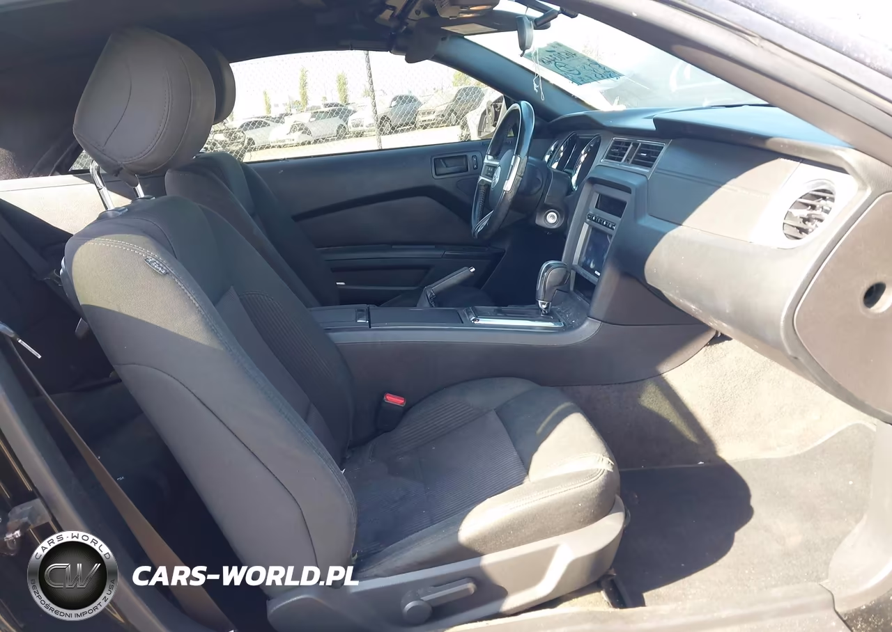 2014 Ford Mustang V6 VIN:1ZVBP8EM4E5267017 - 5