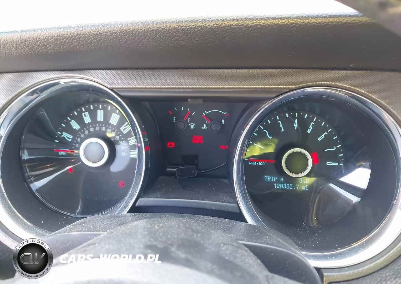 2014 Ford Mustang V6 VIN:1ZVBP8EM4E5267017 - 7