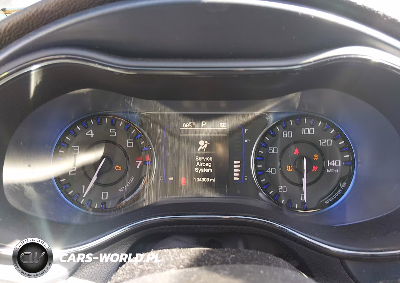 2015 Chrysler 200 S VIN:1C3CCCBG4FN533002 - 7