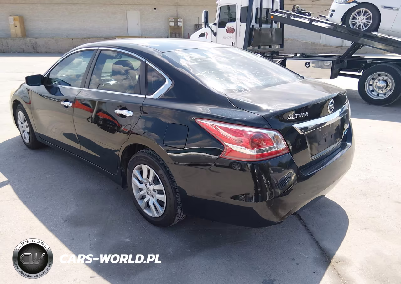 2013 Nissan Altima 2.5 S VIN:1N4AL3AP3DN530812 - 3