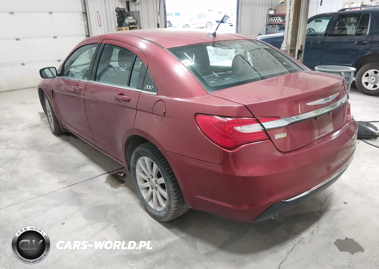 2012 Chrysler 200 Touring VIN:1C3CCBBG3CN241279 - 3