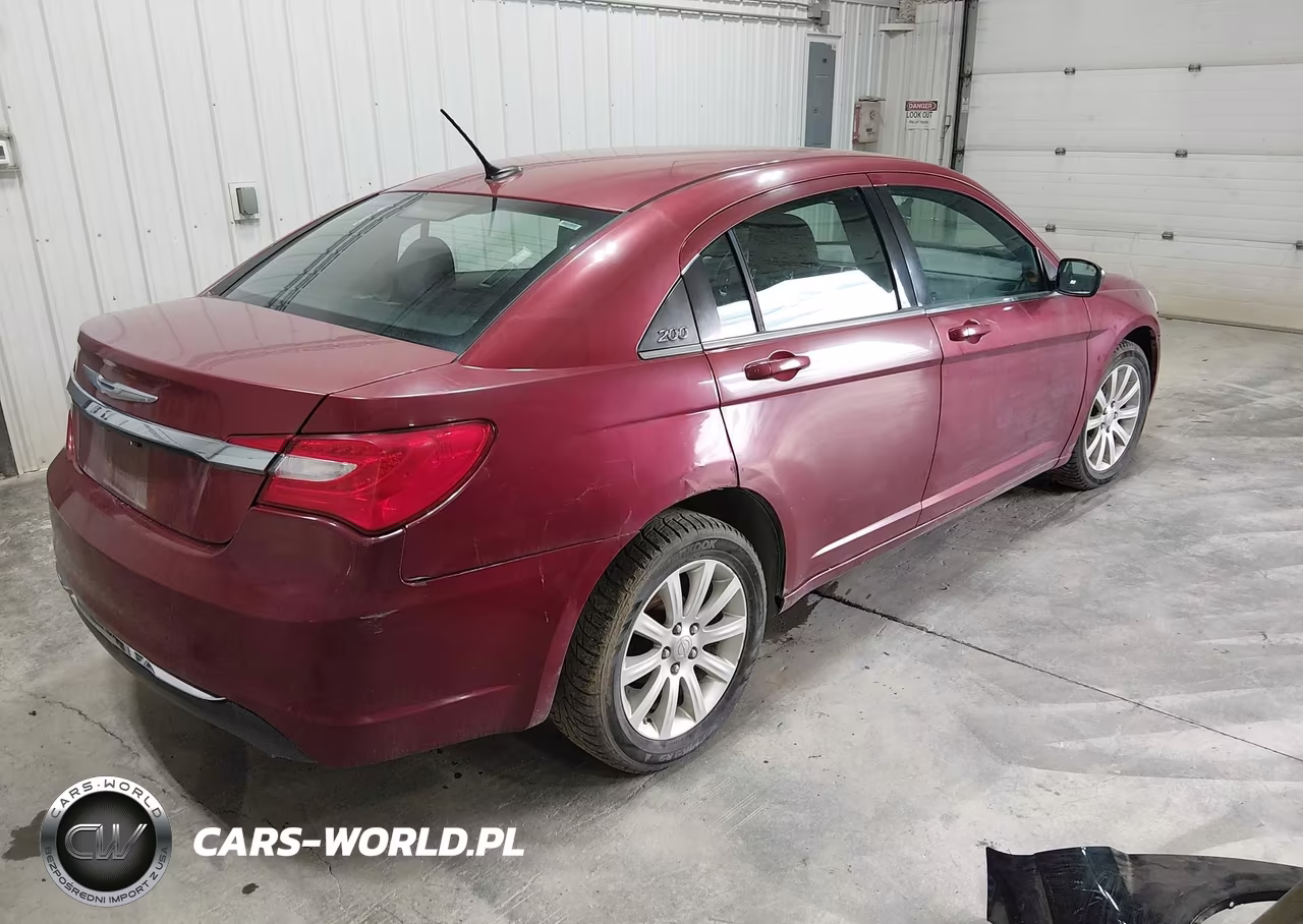 2012 Chrysler 200 Touring VIN:1C3CCBBG3CN241279 - 4