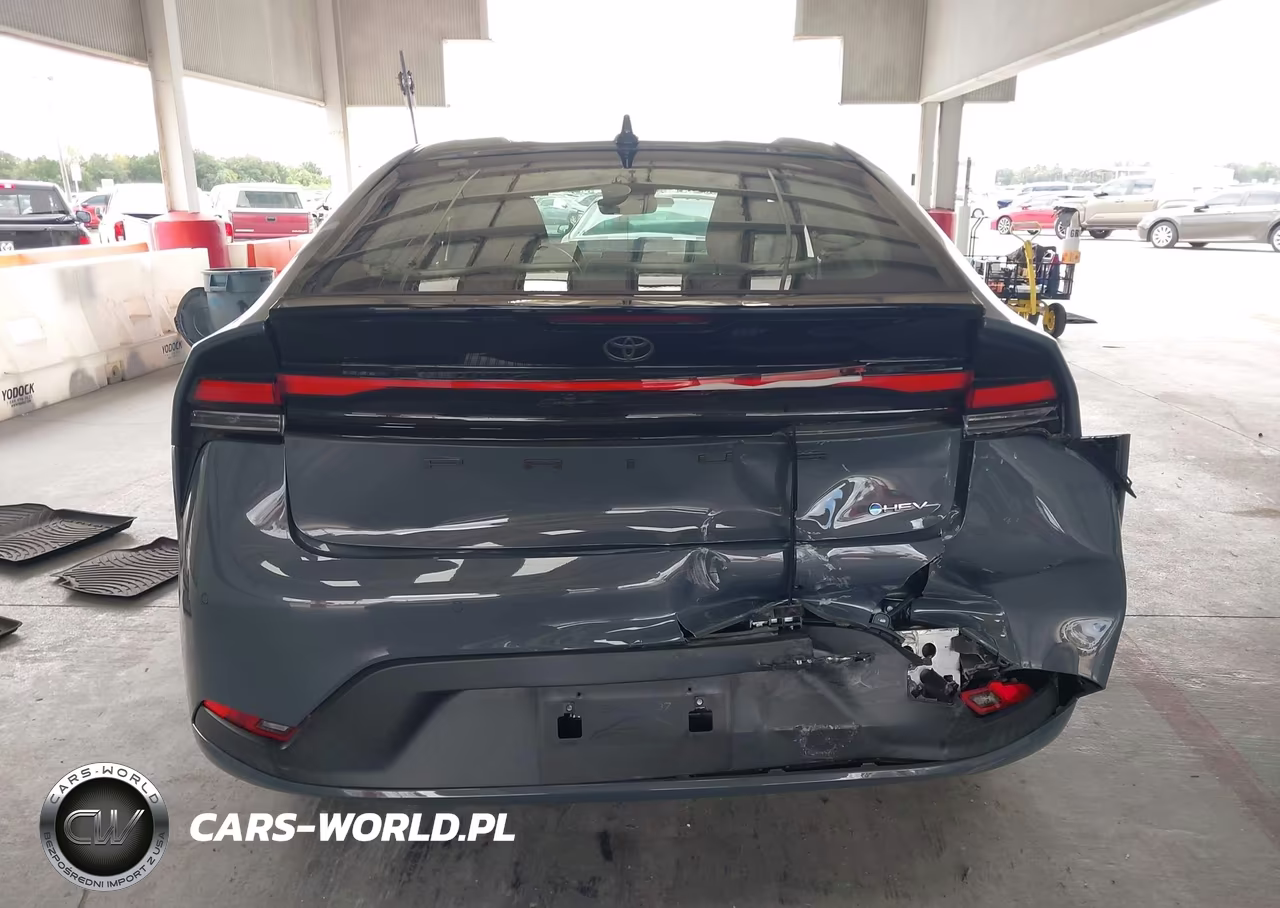 2023 Toyota Prius Le VIN:JTDACAAU5P3011409 - 16