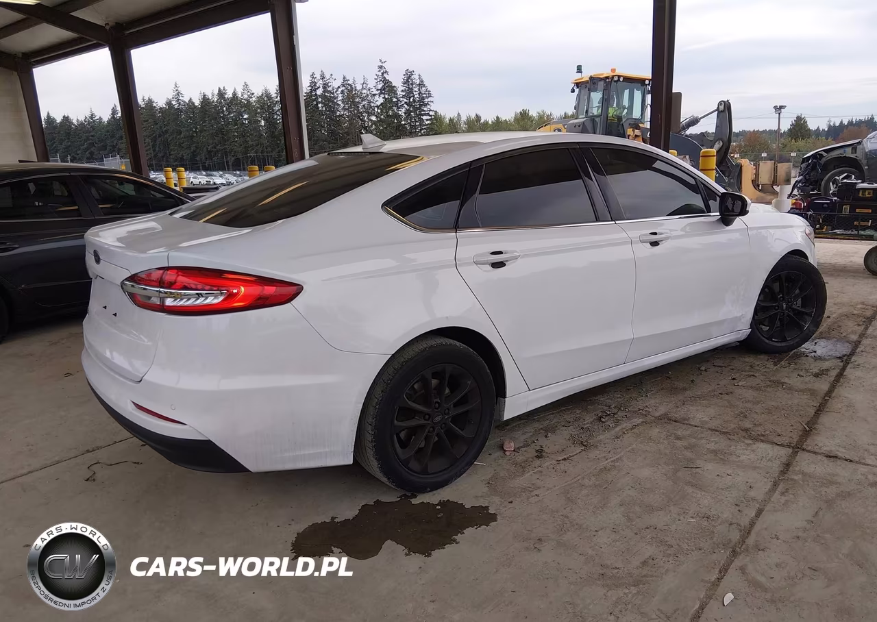 2020 Ford Fusion Se VIN:3FA6P0H78LR155798 - 4