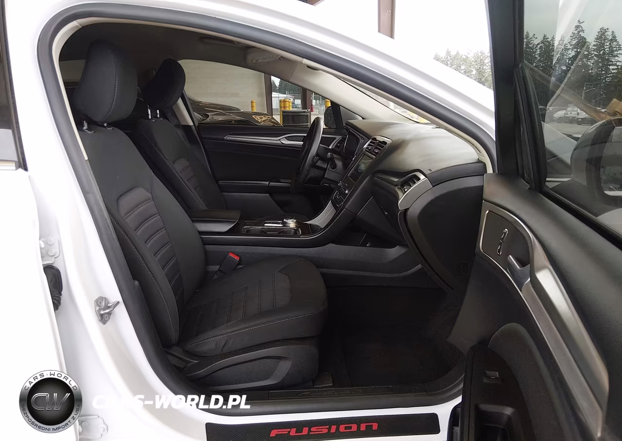 2020 Ford Fusion Se VIN:3FA6P0H78LR155798 - 5