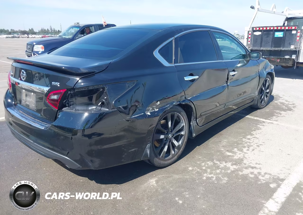 2017 Nissan Altima 2.5 Sr VIN:1N4AL3AP6HC236709 - 4