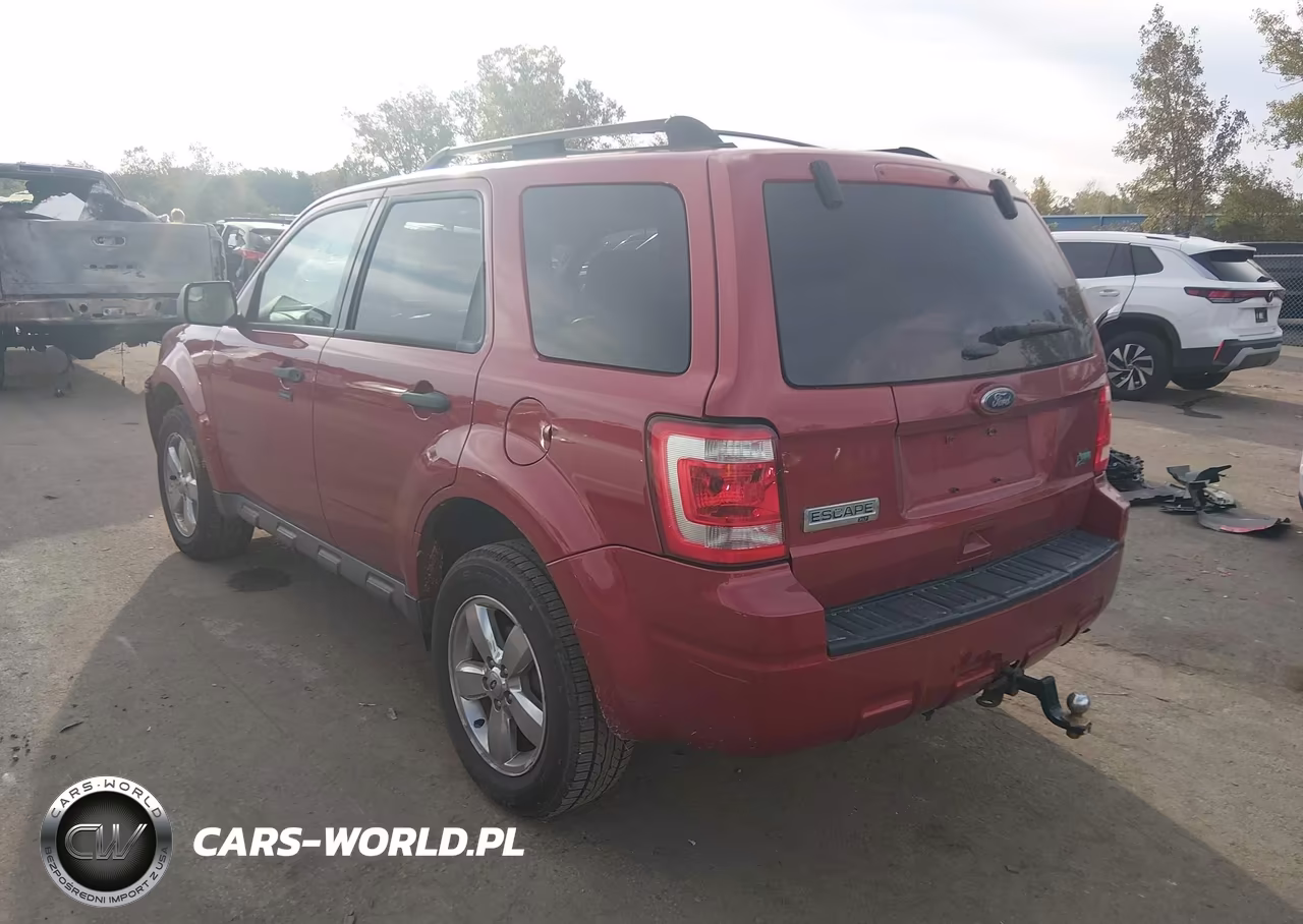 2012 Ford Escape Xlt VIN:1FMCU0DG4CKC63489 - 3