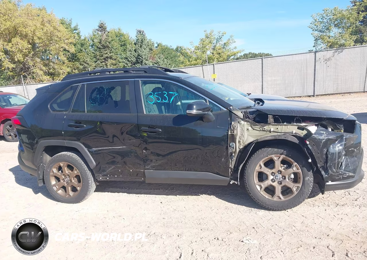 2023 Toyota Rav4 Hybrid Woodland Edition VIN:2T3UWRFV3PW155025 - 13