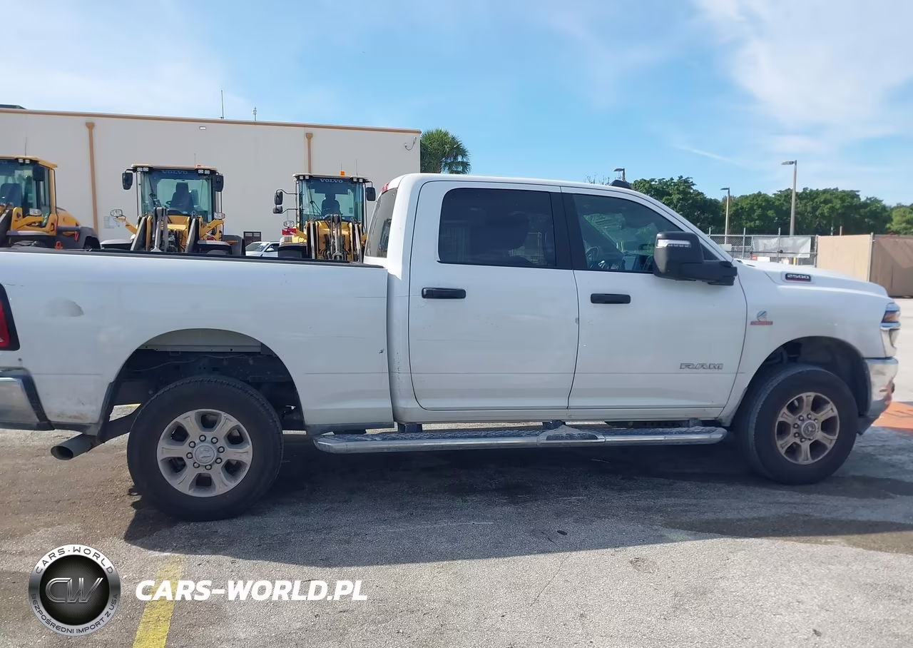 2026 Ram 2500 Big Horn 4X4 6'4 Box VIN:3C6UR5DL6TG246759 - 13
