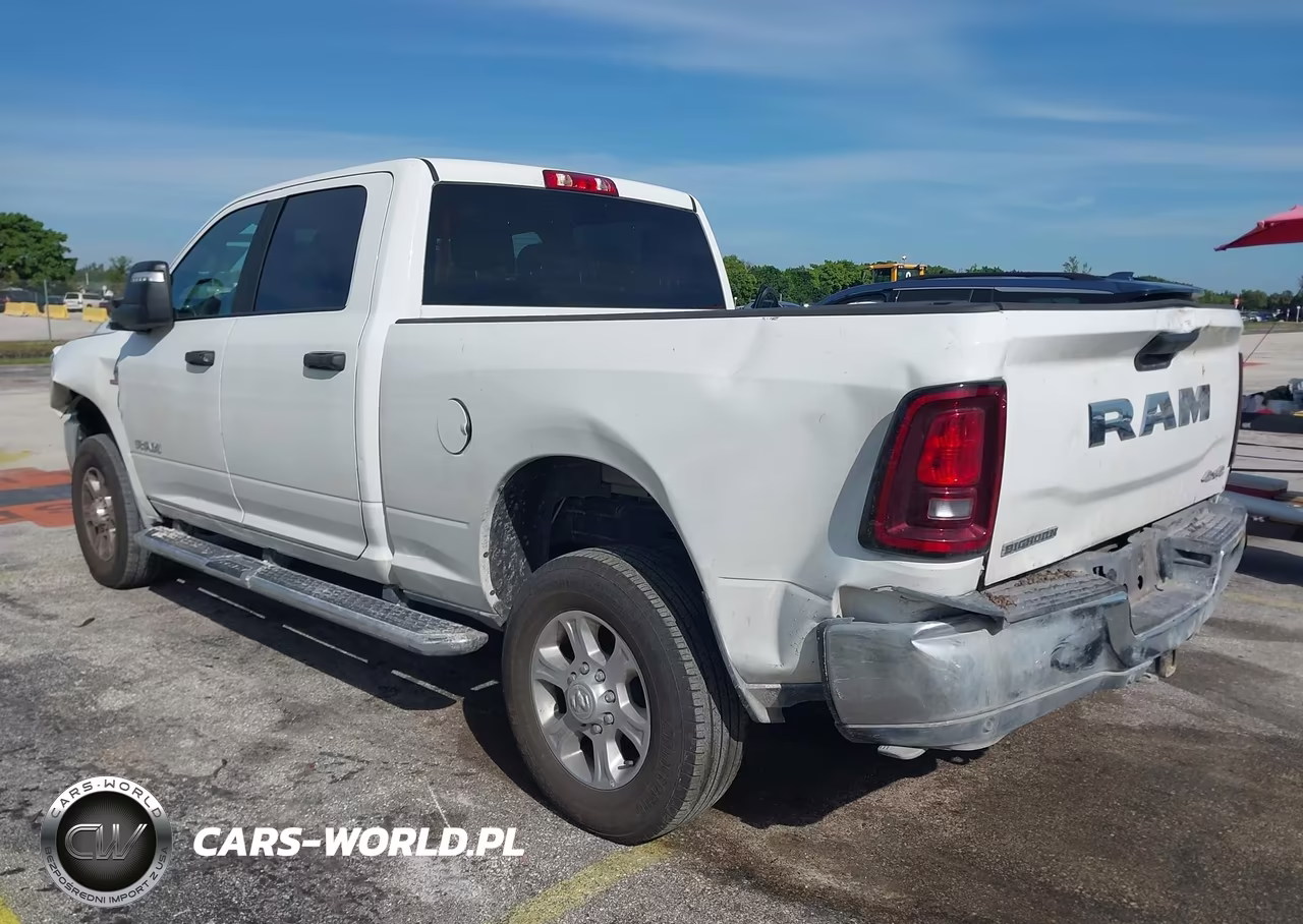 2026 Ram 2500 Big Horn 4X4 6'4 Box VIN:3C6UR5DL6TG246759 - 3