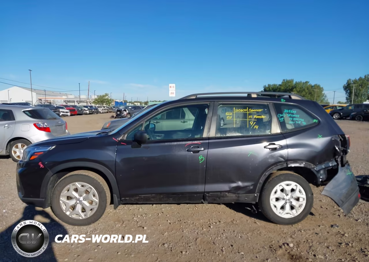 2019 Subaru Forester VIN:JF2SKACC2KH460653 - 15