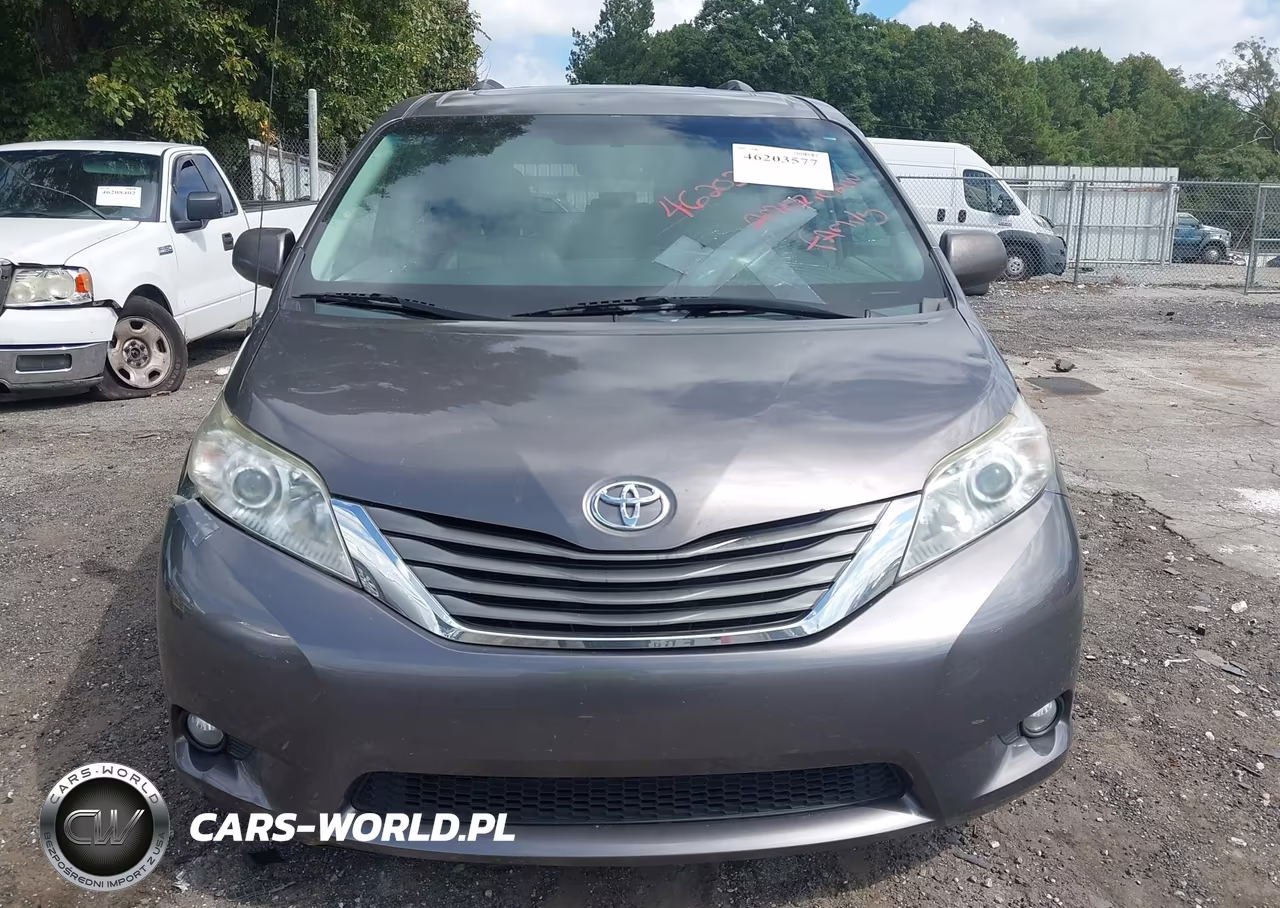 2014 Toyota Sienna Xle V6 8 Passenger VIN:5TDYK3DC4ES469566 - 12