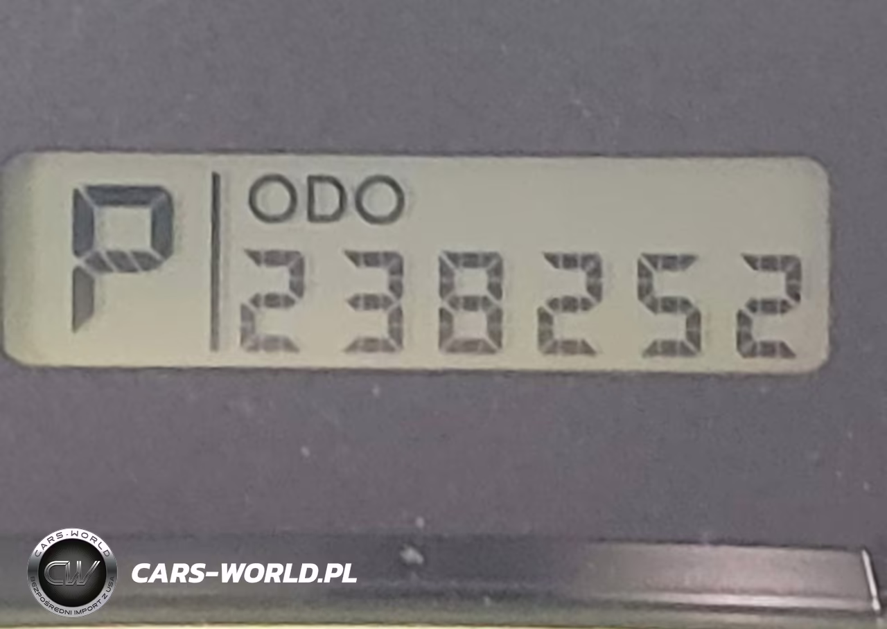 2010 Subaru Forester 2.5X Premium VIN:JF2SH6CC1AH900789 - 15