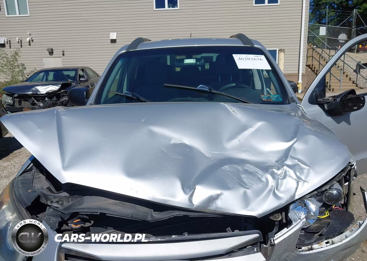 2012 Hyundai Santa Fe Gls V6 VIN:5XYZGDAG3CG119696 - 10