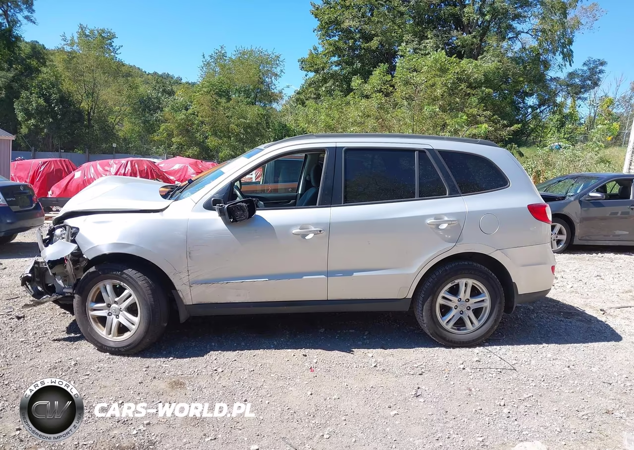 2012 Hyundai Santa Fe Gls V6 VIN:5XYZGDAG3CG119696 - 13