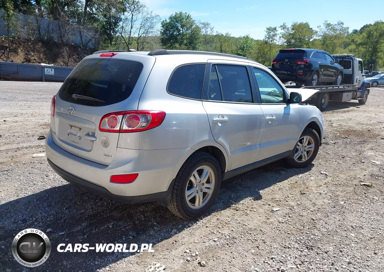 2012 Hyundai Santa Fe Gls V6 VIN:5XYZGDAG3CG119696 - 4