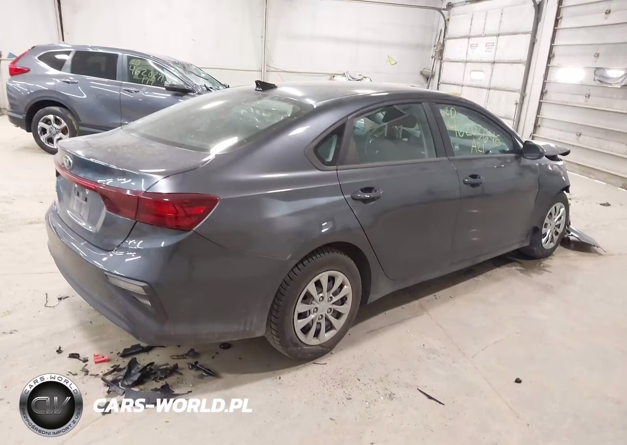 2021 Kia Forte Fe VIN:3KPF24AD0ME299015 - 4