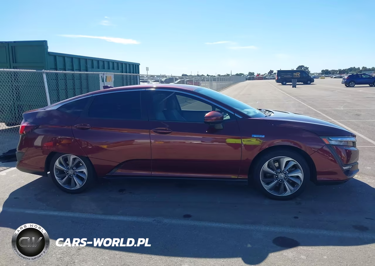 2018 Honda Clarity Plug-In Hybrid VIN:JHMZC5F12JC008319 - 13