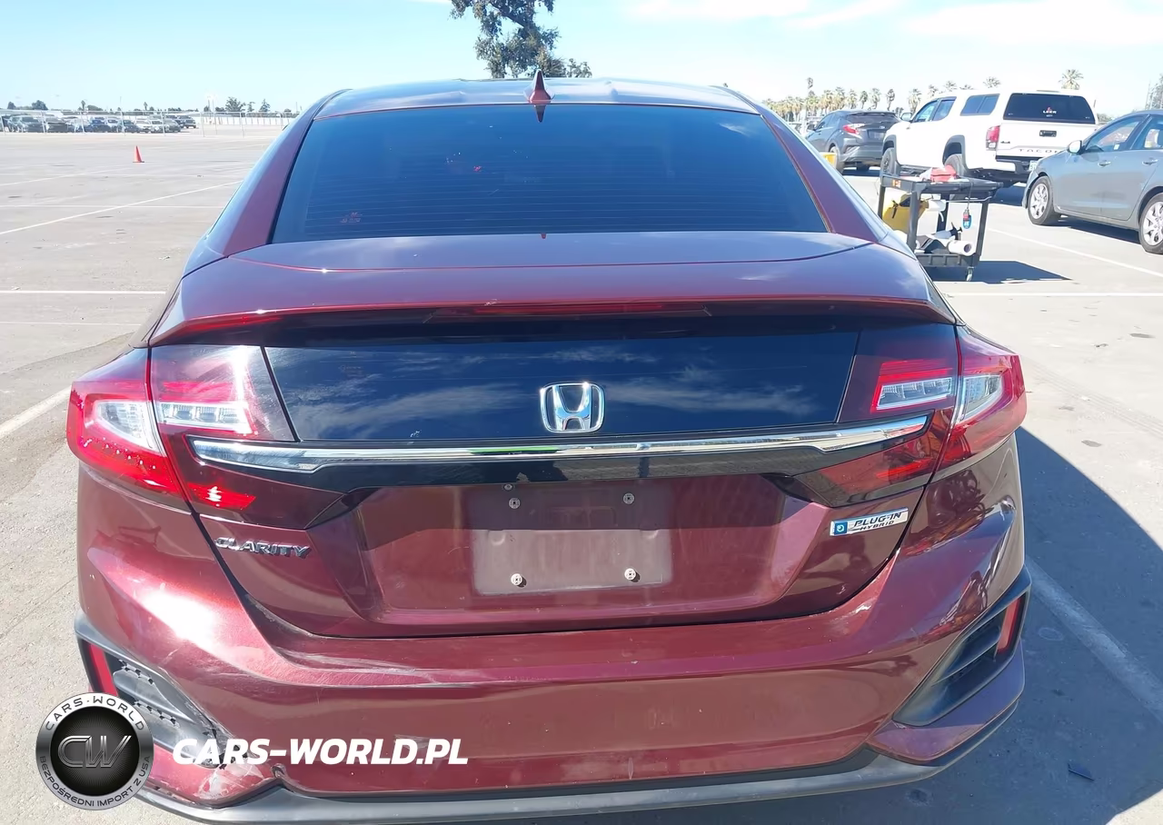 2018 Honda Clarity Plug-In Hybrid VIN:JHMZC5F12JC008319 - 16