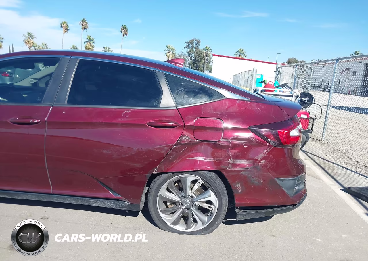 2018 Honda Clarity Plug-In Hybrid VIN:JHMZC5F12JC008319 - 6