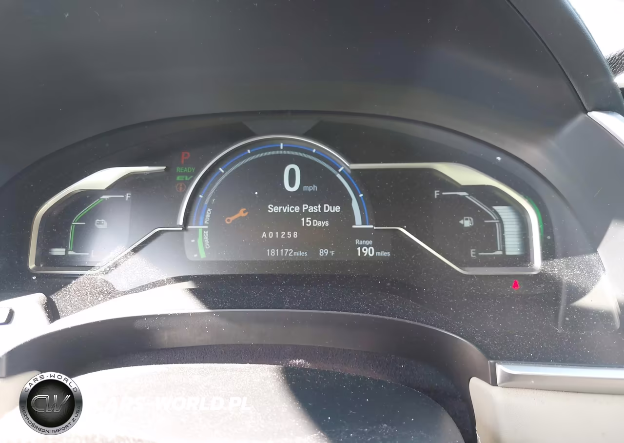 2018 Honda Clarity Plug-In Hybrid VIN:JHMZC5F12JC008319 - 7