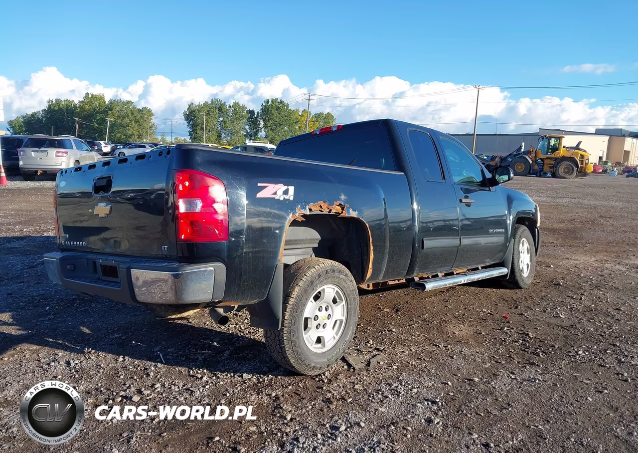 2011 Chevrolet Silverado 1500 Lt VIN:1GCRKSE35BZ314807 - 4