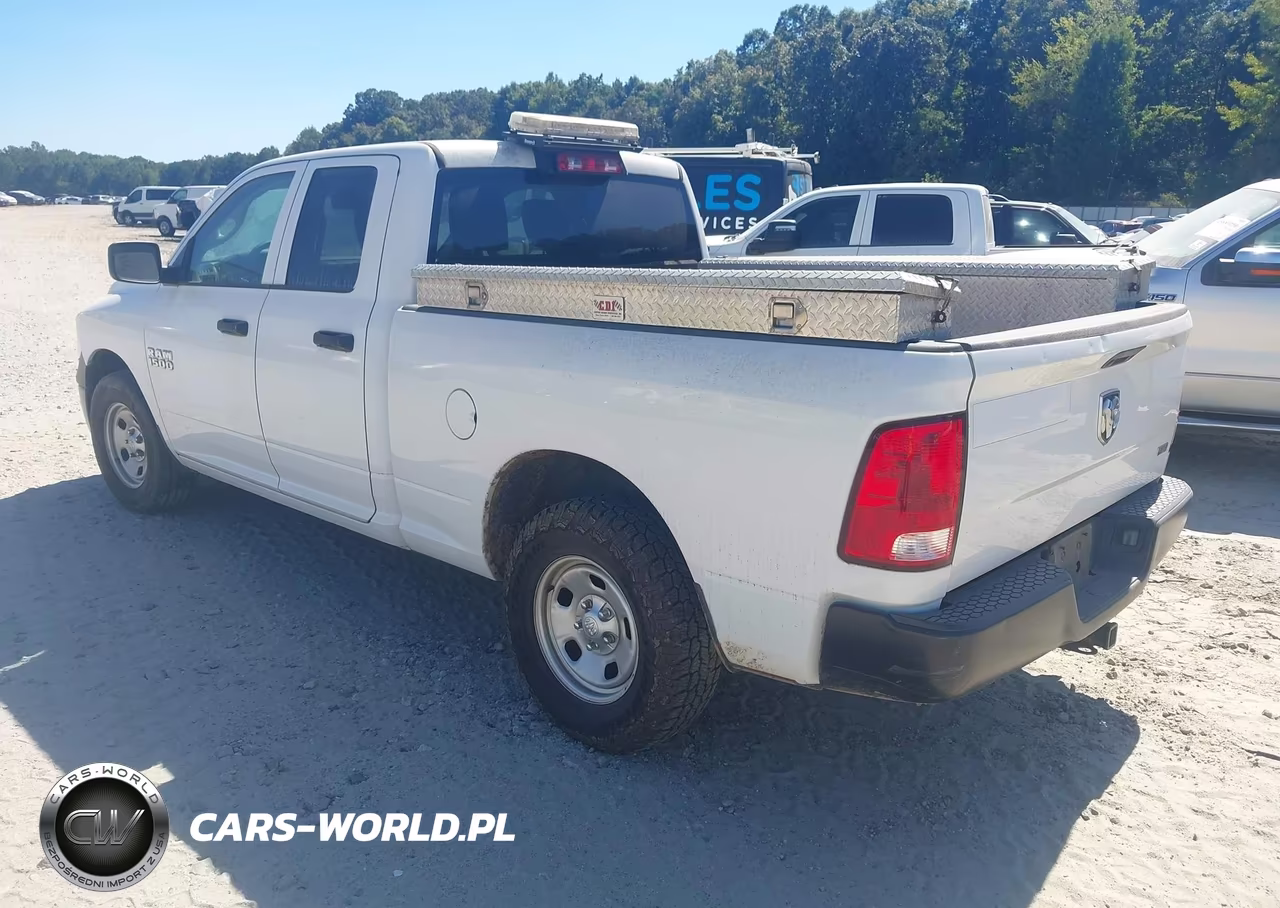 2018 Ram 1500 Tradesman 4X2 6'4 Box VIN:1C6RR6FG4JS229587 - 3