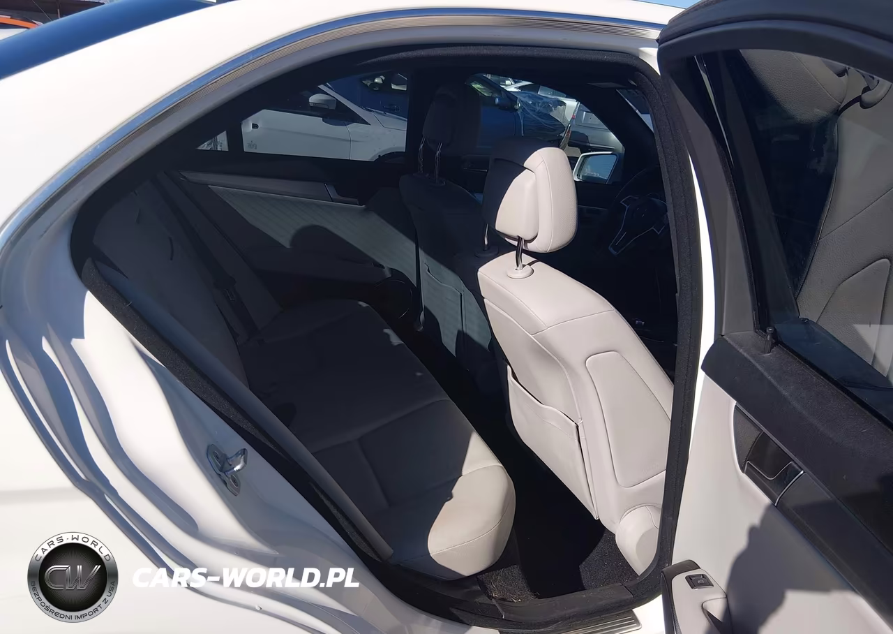 2013 Mercedes-Benz C-Class C 250 Sport VIN:WDDGF4HB0DA789850 - 8