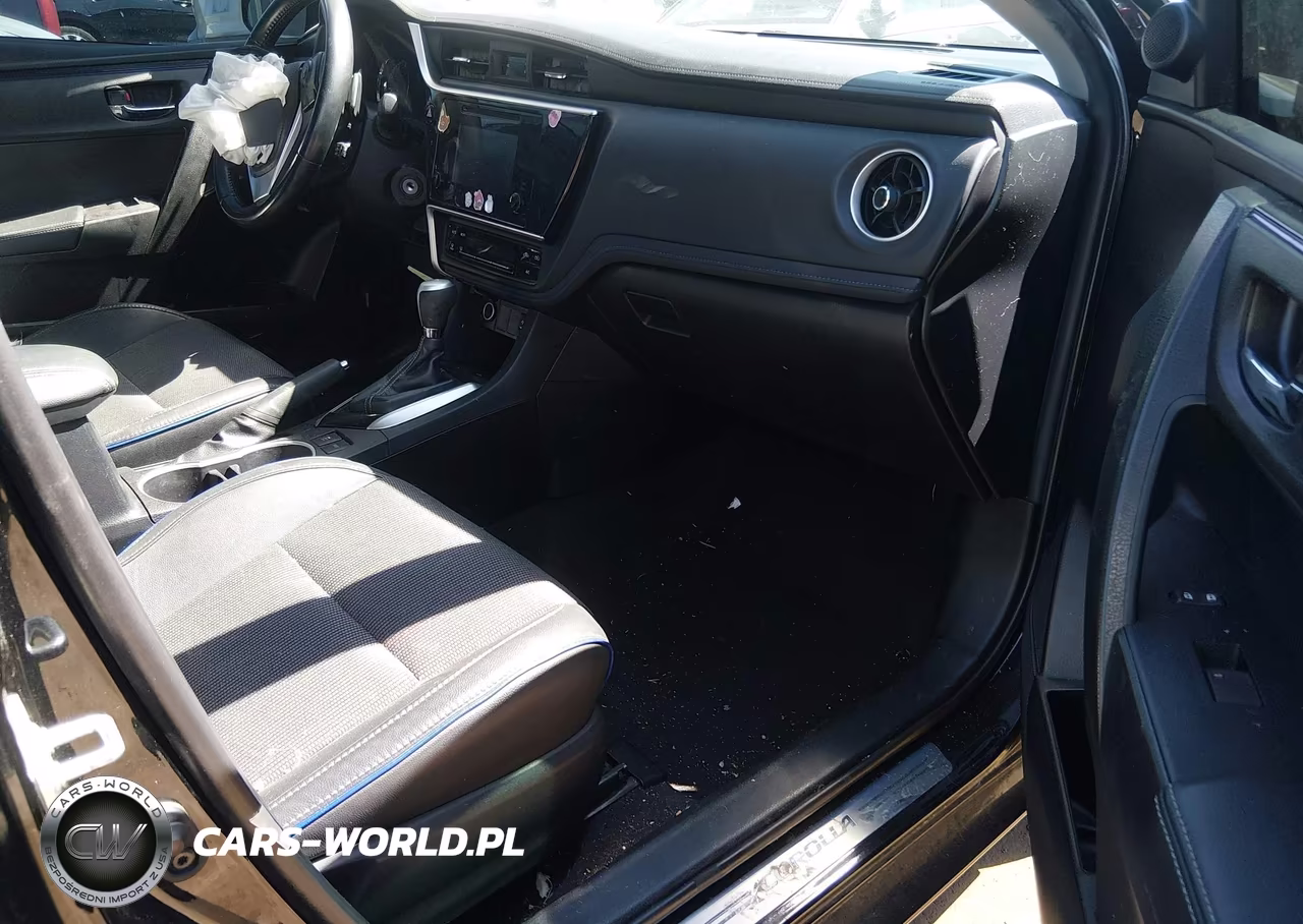 2019 Toyota Corolla Se VIN:2T1BURHE1KC135532 - 5
